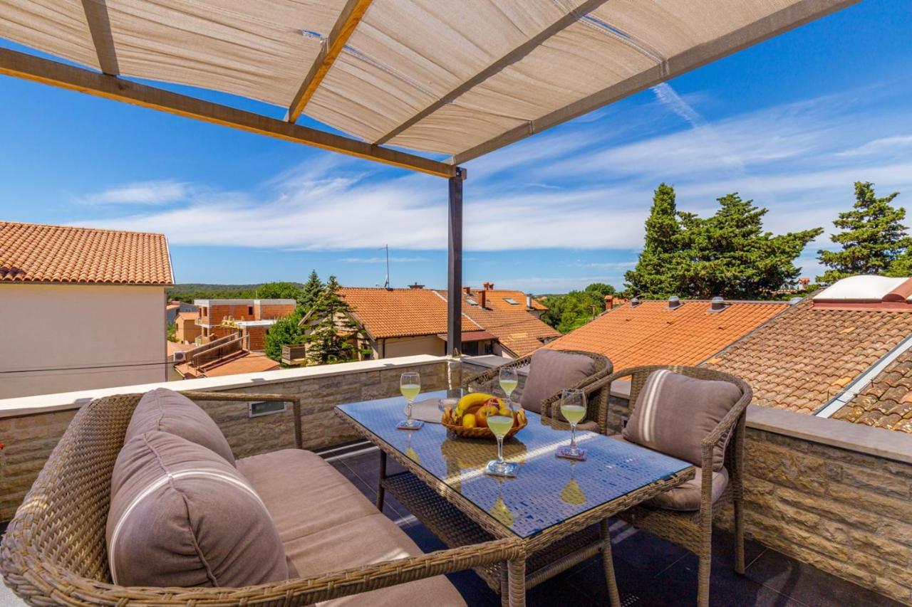 Apartments Mirjana Медулин Екстер'єр фото