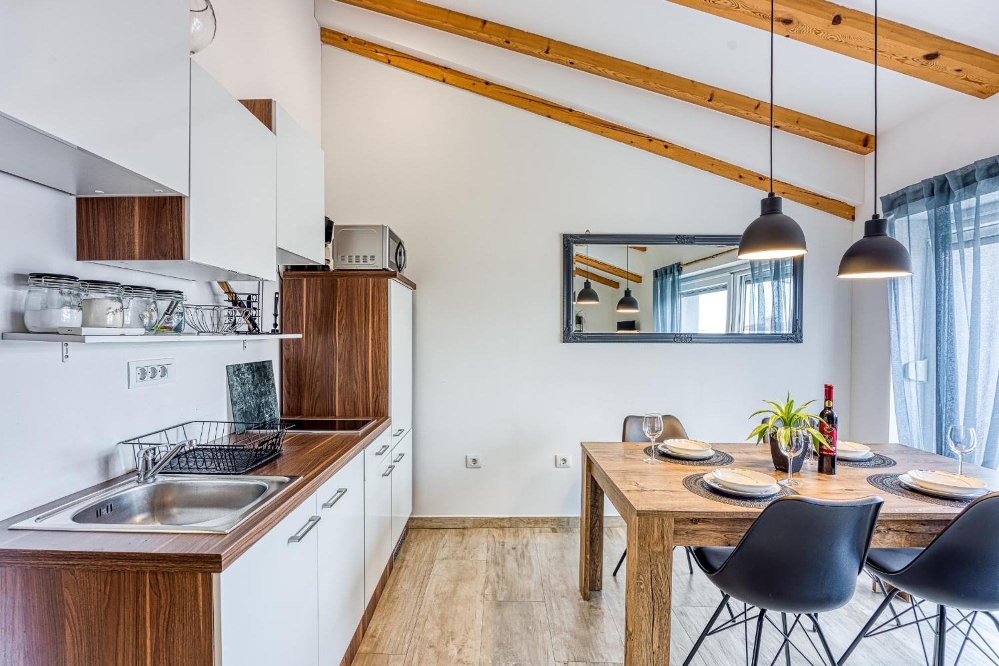 Apartments Mirjana Медулин Екстер'єр фото