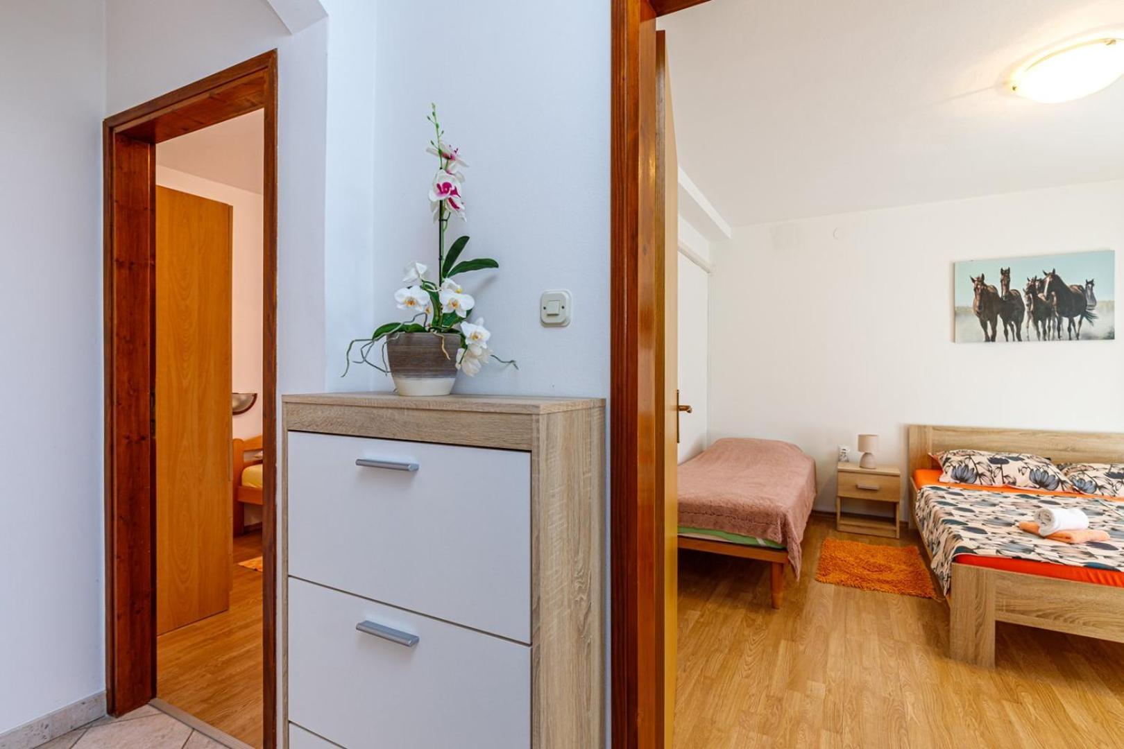 Apartments Mirjana Медулин Екстер'єр фото