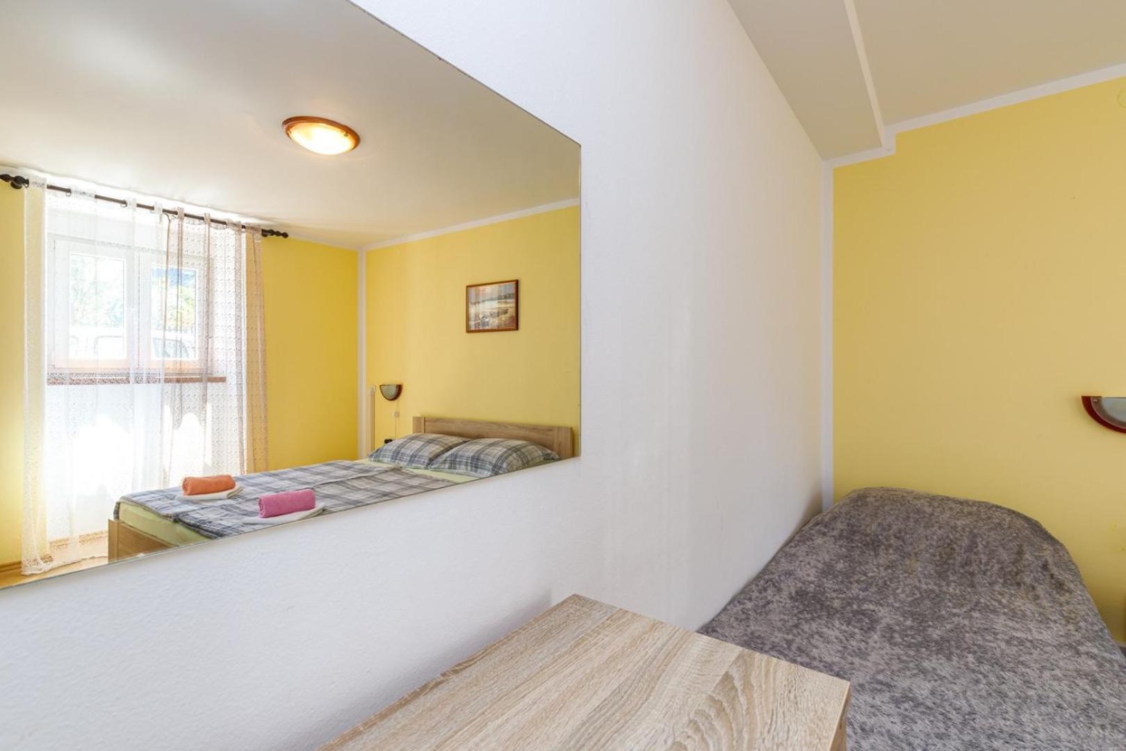 Apartments Mirjana Медулин Екстер'єр фото